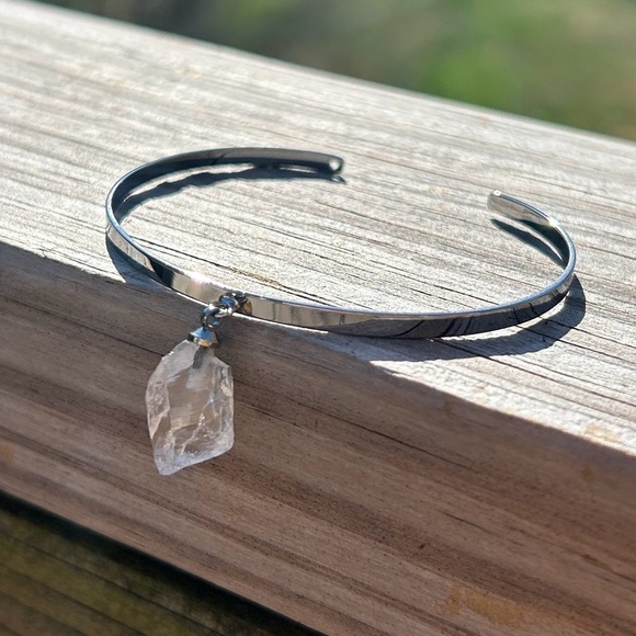 Gunmetal Dark Silver Clear Quartz Cuff Bracelet - Picture 1 of 2